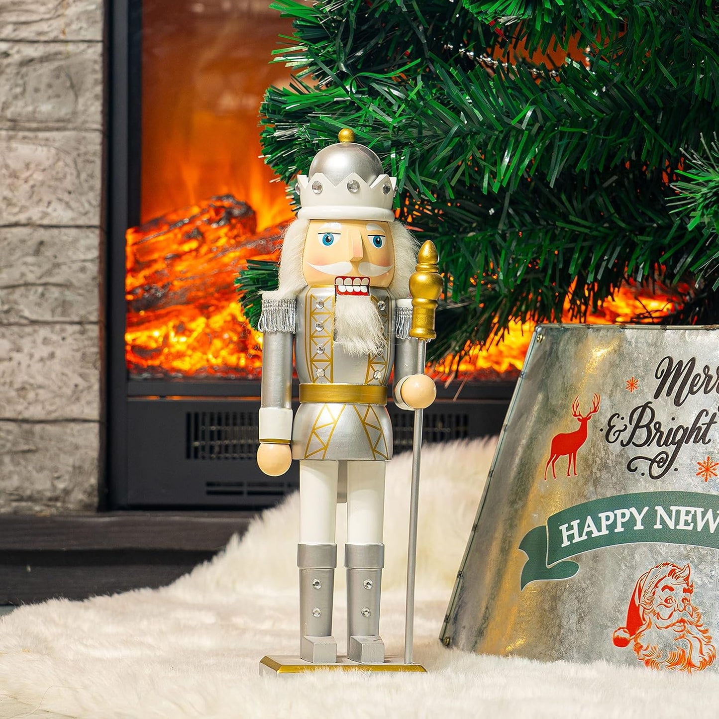 Halloween Decorations Wooden Nutcracker Figures (Silver King)